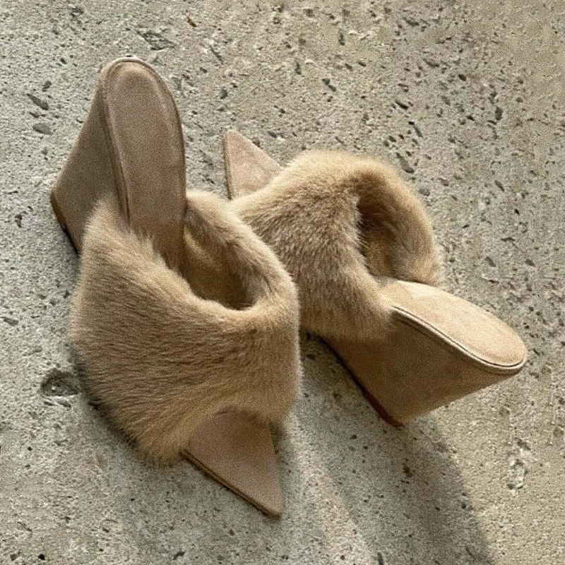 Fluffy Women Slippers Wedges P - Winter Clothing Trends 2025 recension och pris