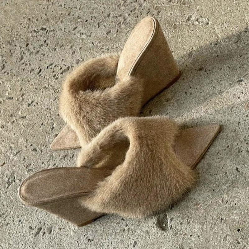 Fluffy Women Slippers Wedges P - Winter Clothing Trends 2025 recension och pris